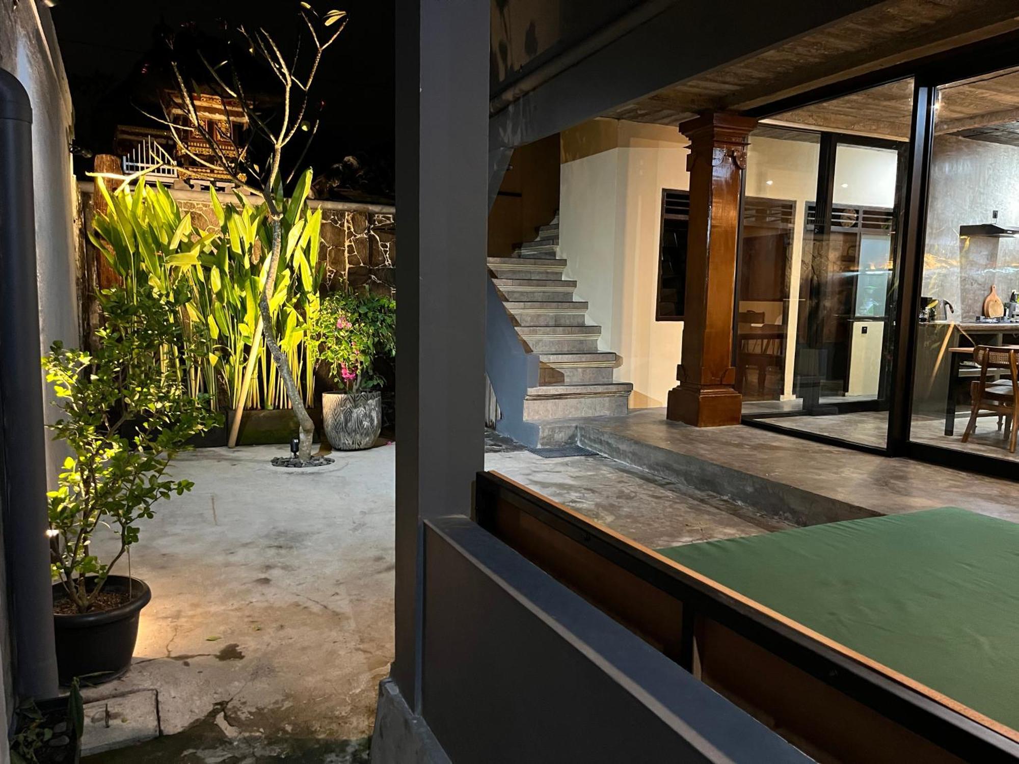 Rumah liburan Bali House Near